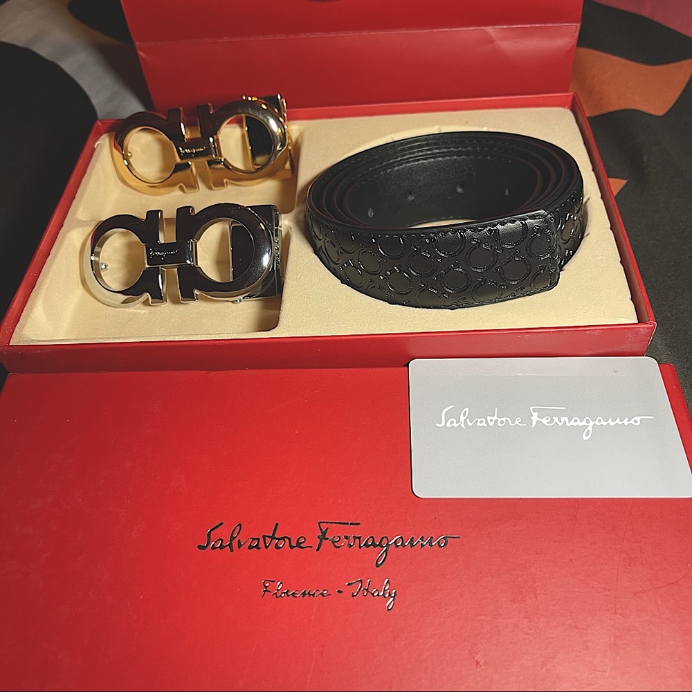 Salvatore Ferragamo gift belt set
